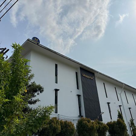 Mosstel Hotel Phitszanulok Kültér fotó