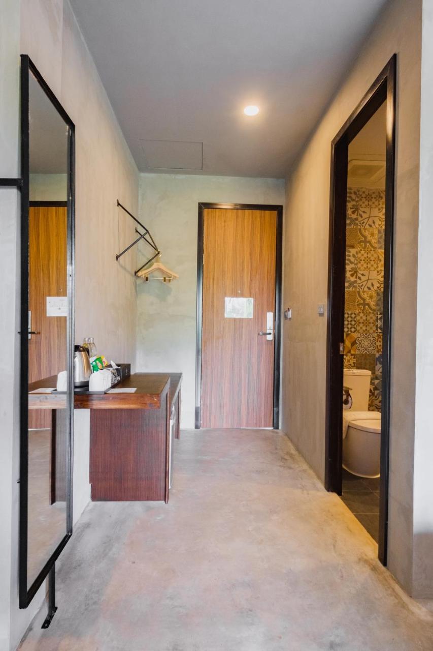 Mosstel Hotel Phitszanulok Kültér fotó