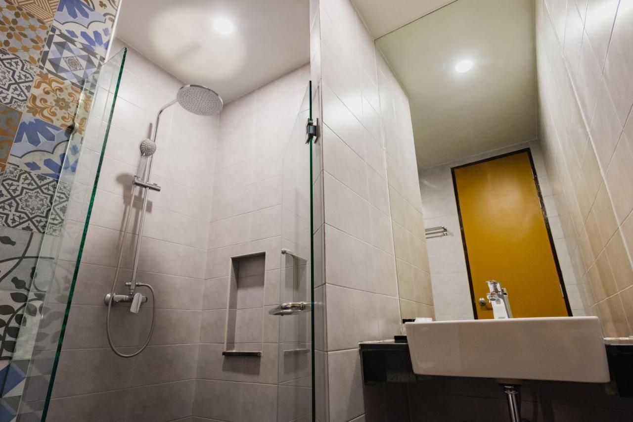 Mosstel Hotel Phitszanulok Kültér fotó